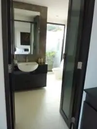 Large and Luxury Bathrooms in all Plub Pla Villas