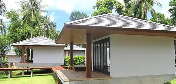side view of standard Plub Pla villa